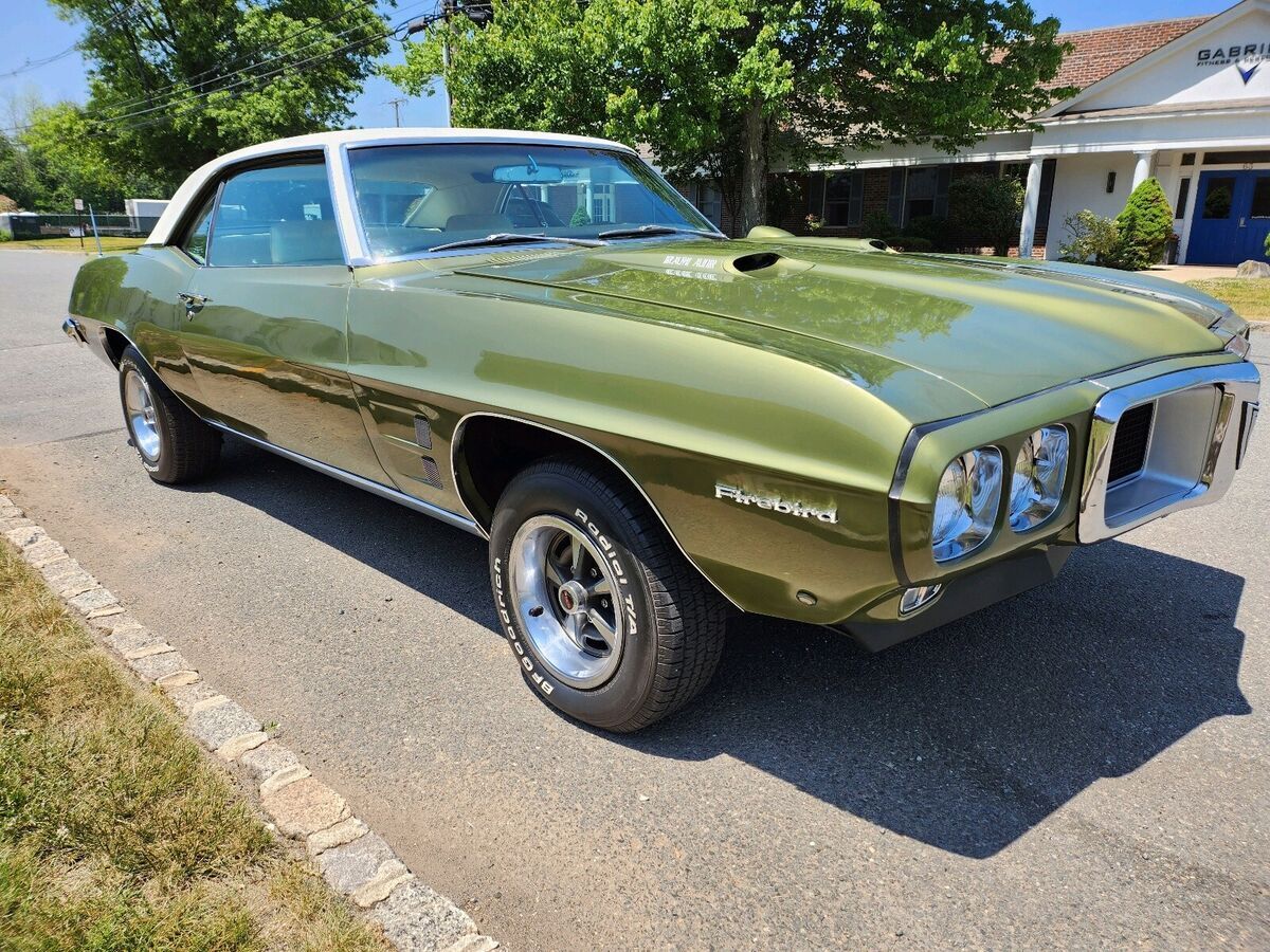 1969 Pontiac Firebird