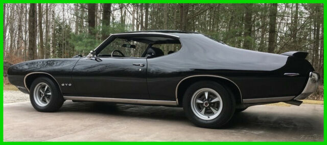 1969 Pontiac GTO Hardtop with PHS Documents of Authenticity