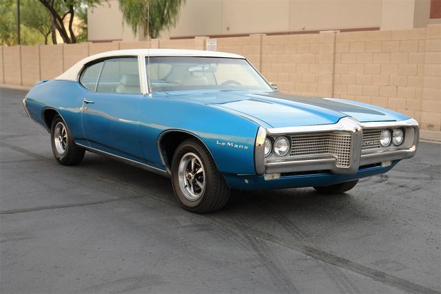 1969 Pontiac Le Mans --