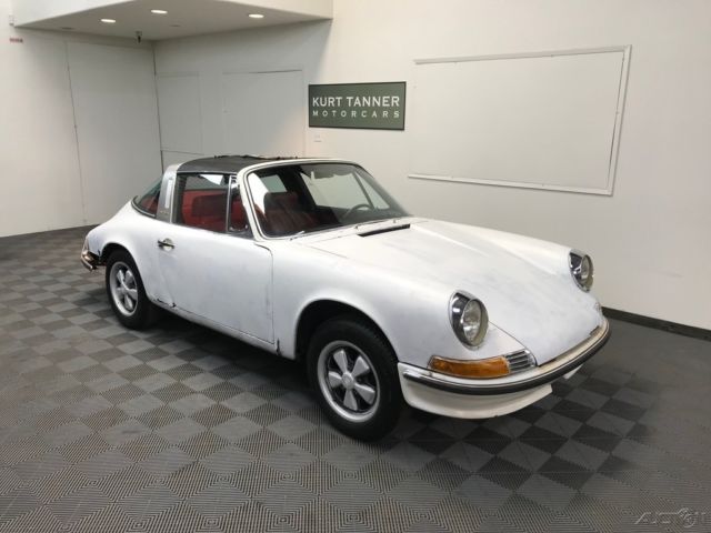 1969 Porsche 912 4-SPEED. FUCHS ALLOYS. 70,052 MILES.