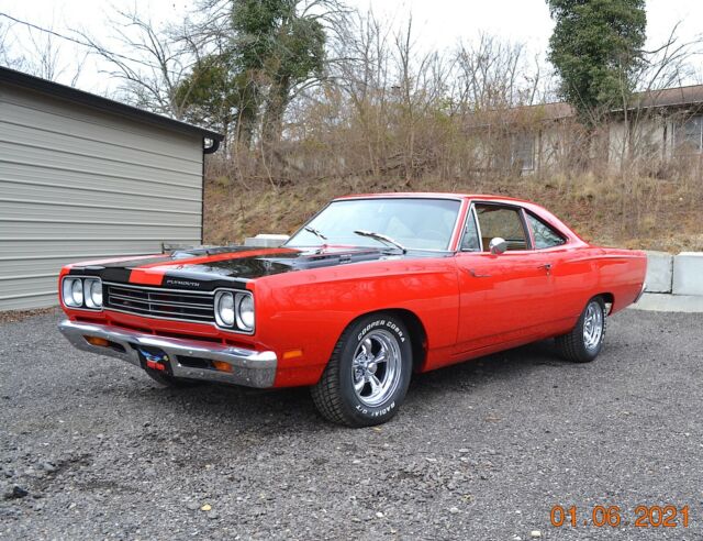 1969 Plymouth Road Runner 383 4SPD NUMBERS MATCHING N96 AIR GRABBER PB SHOW