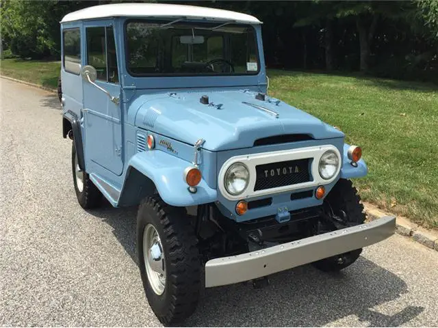 1969 Toyota FJ Cruiser --