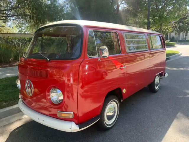 1969 Volkswagen Bus/Vanagon