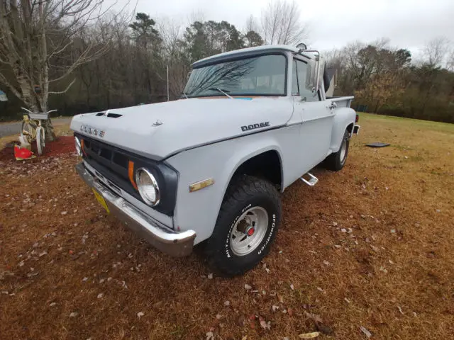 1969 Dodge Power Wagon