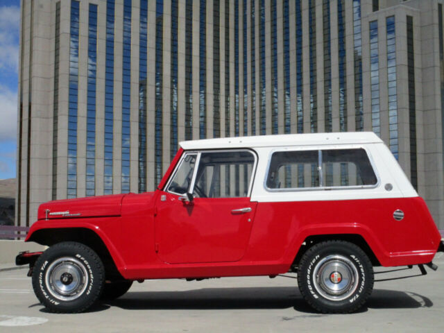 1969 Willys Jeepster --