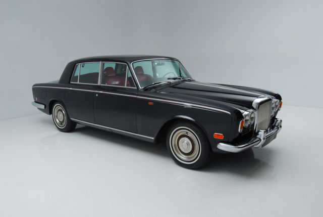 1970 Bentley T-1 Sedan