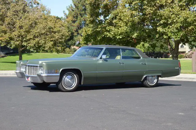 1970 Cadillac DeVille --