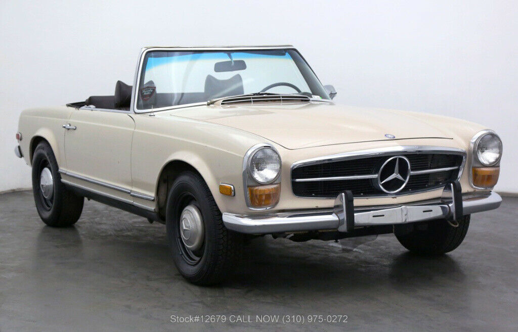 1970 Mercedes-Benz 200-Series California Special