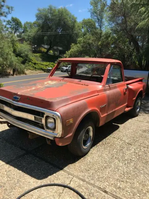 1970 Chevrolet C-10 C10 Deluxe interior