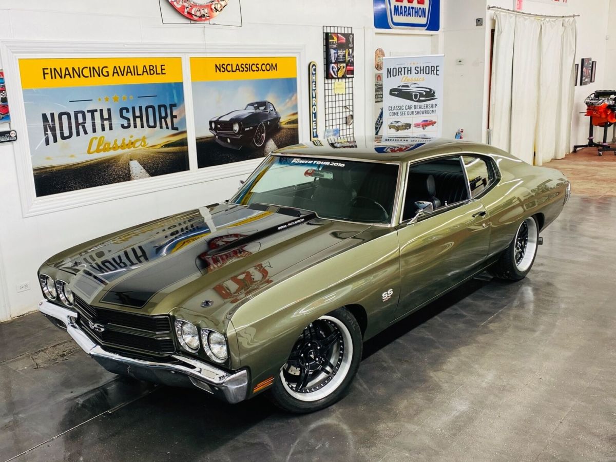 1970 Chevrolet Chevelle - 540 BIG BLOCK - 6 SPEED TRANS - PRO TOURING BUIL