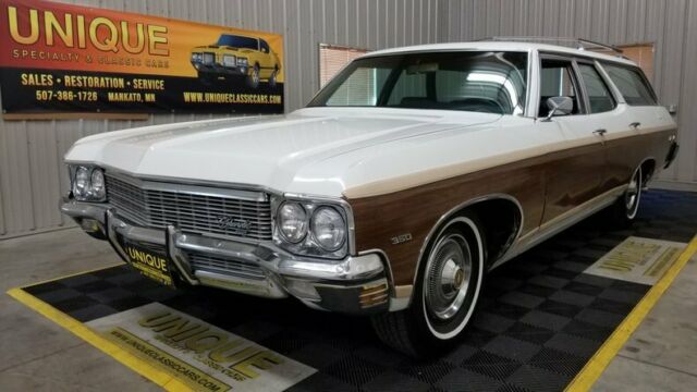 1970 Chevrolet Caprice Kingswood Wagon