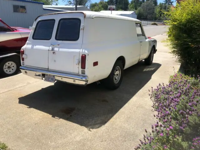 1970 Chevrolet Suburban