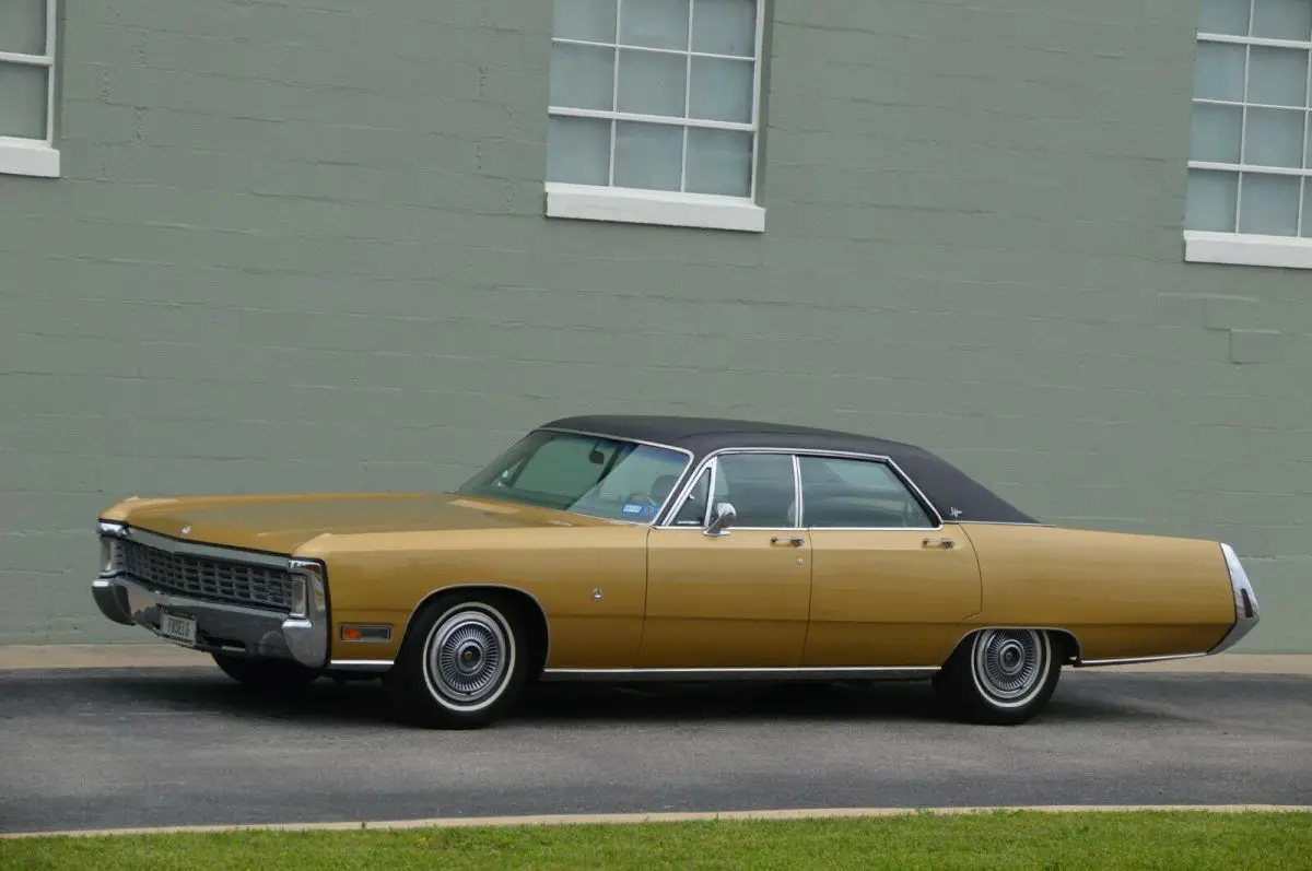 1970 Chrysler Imperial LEATHER