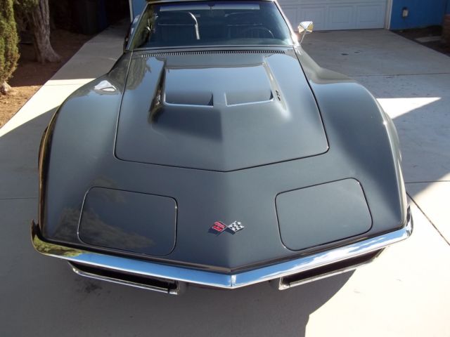 1970 Chevrolet Corvette custom leather interior trim