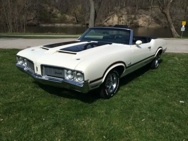 1970 Oldsmobile Cutlass