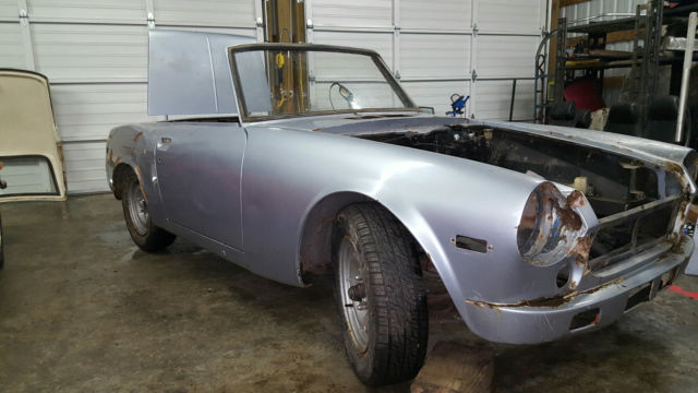 1970 Datsun Roadster 1600 SPL311 coupe convertible