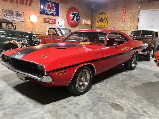 1970 Dodge Challenger R/T 440 magnum v8 4 speed #'s matching