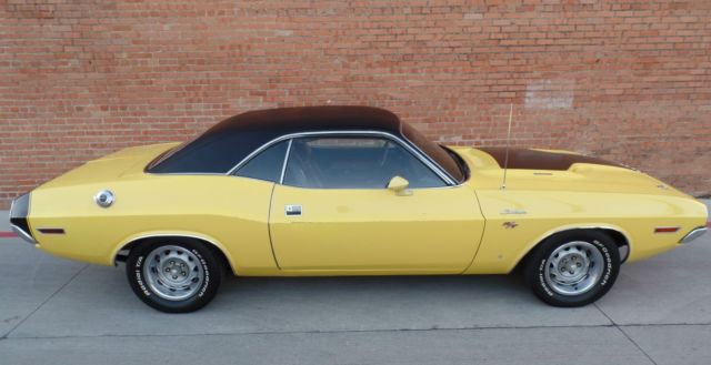 1970 Dodge Challenger 2 Door Hardtop RT