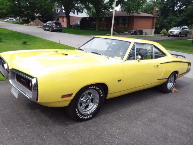 1970 Dodge Coronet Chrome in Excellent Conditioning