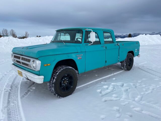 1970 Dodge Power Wagon super bee