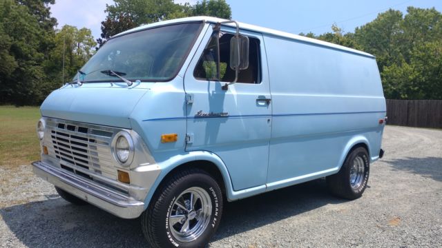 1970 Ford E-Series Van