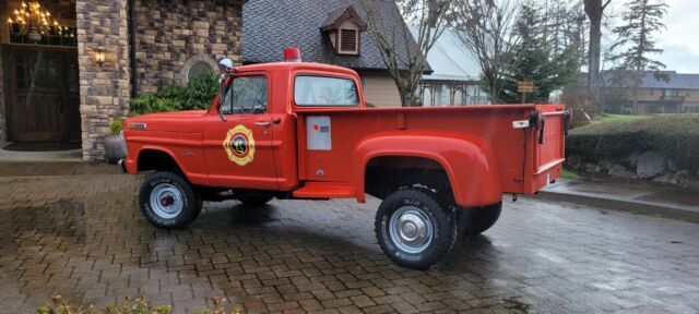 1970 Ford F-250 Chrome , special fire station  paint job. Fire fleet vehicle