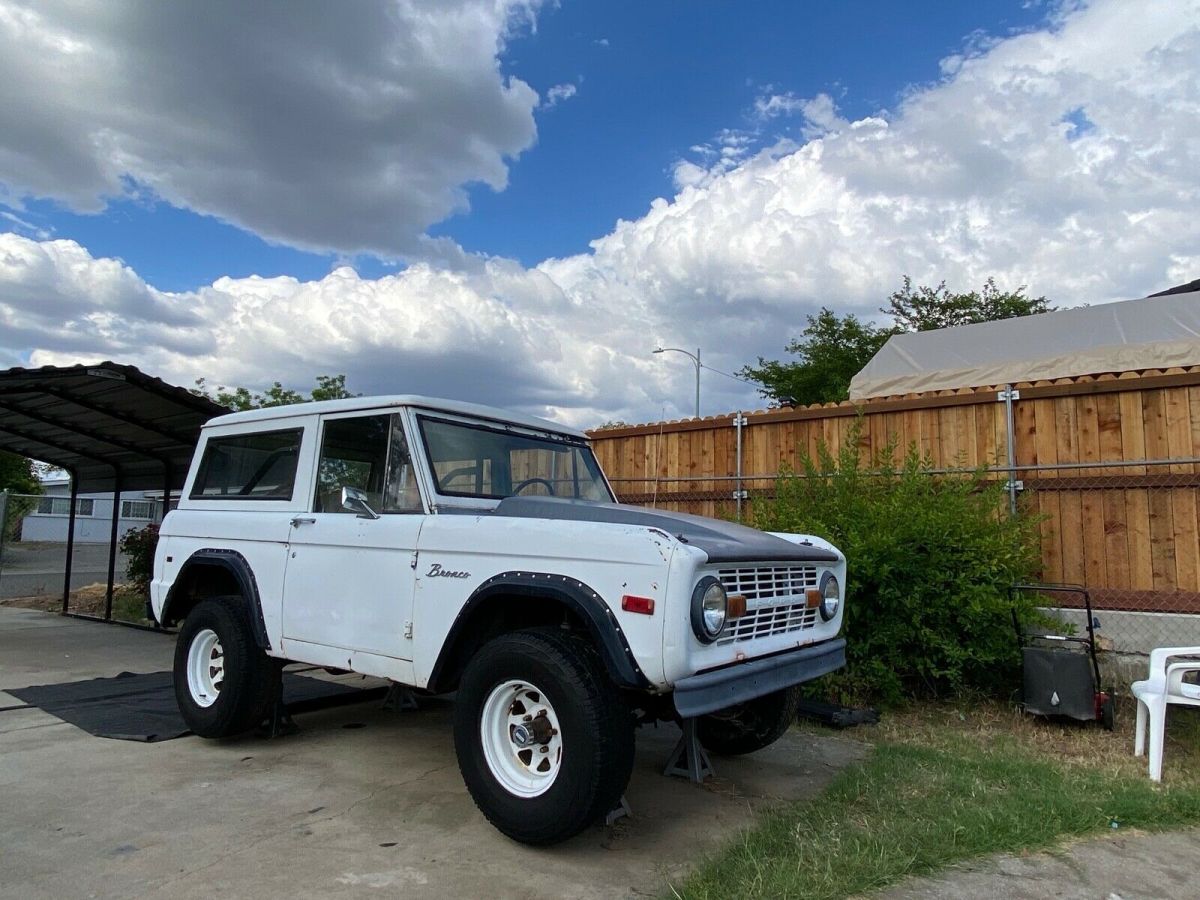 1970 Ford Bronco DeLuxe California Truck