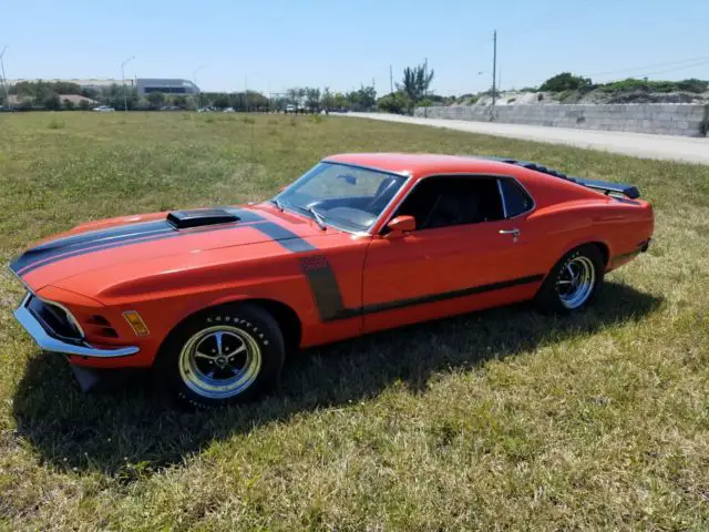 1970 Ford Mustang BOSS 302 ( REAL )