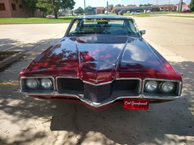 1970 Ford THUNDERBIRD