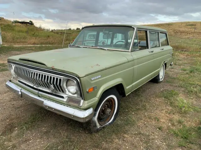 1970 Jeep Wagoneer