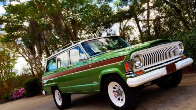 1970 Jeep Wagoneer