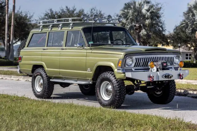 1970 Jeep Wagoneer