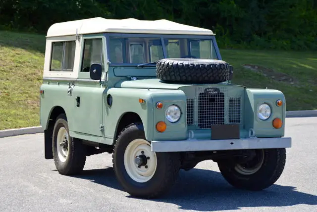 1970 Land Rover Defender