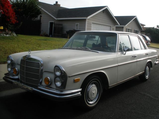 1970 Mercedes-Benz 200-Series 280SE