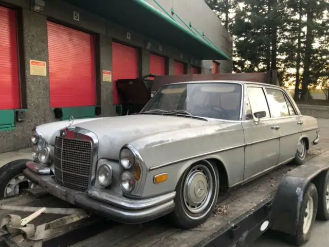 1970 Mercedes-Benz 300-Series