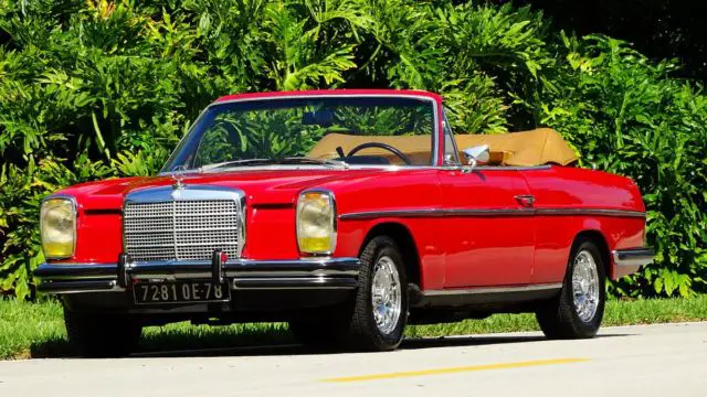 1970 Mercedes-Benz 200-Series 250 MODEL 114