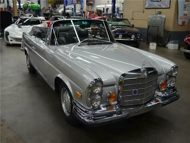 1970 Mercedes-Benz 200-Series Cabriolet