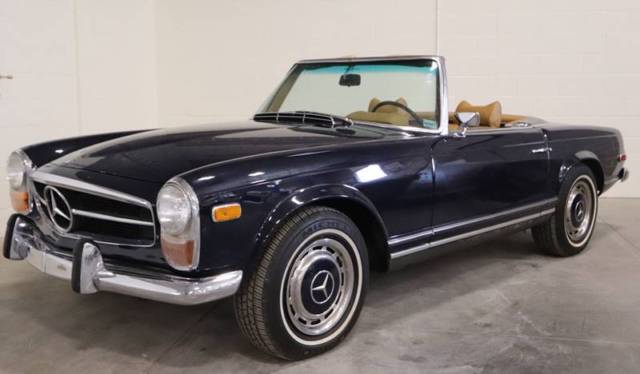 1970 Mercedes-Benz SL-Class pagoda top automatic with zero rust