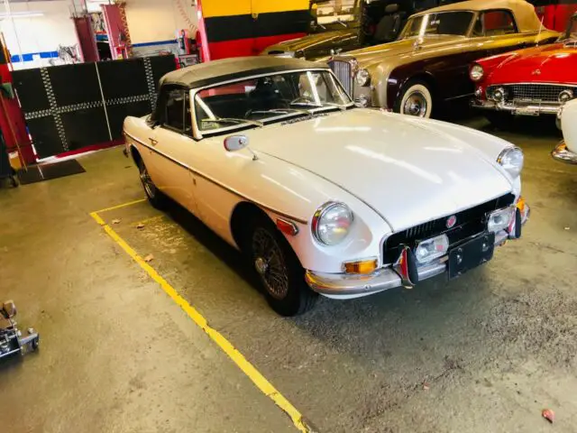 1970 MG MGB ROADSTER