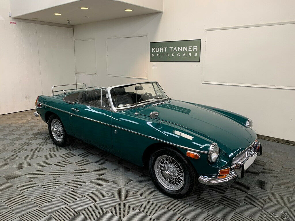1970 MG MGB 1970 MGB ROADSTER. WELL PRESERVED, GREAT DRIVING CAR.