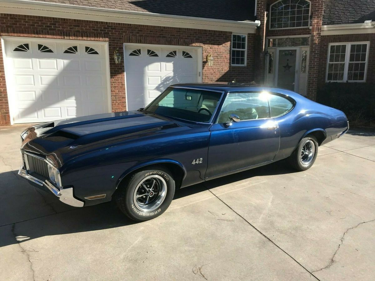 1970 Oldsmobile 442 2 Door Base Hard Top