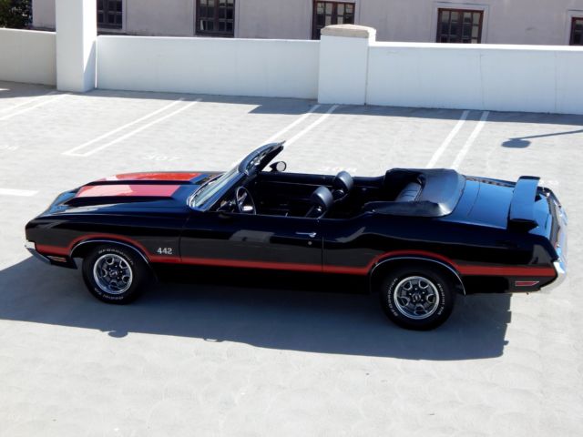 1970 Oldsmobile 442 Convertible - High Optioned California Car