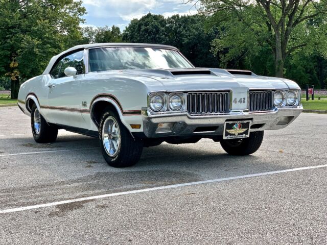 1970 Oldsmobile Cutlass Y74 Pace Car