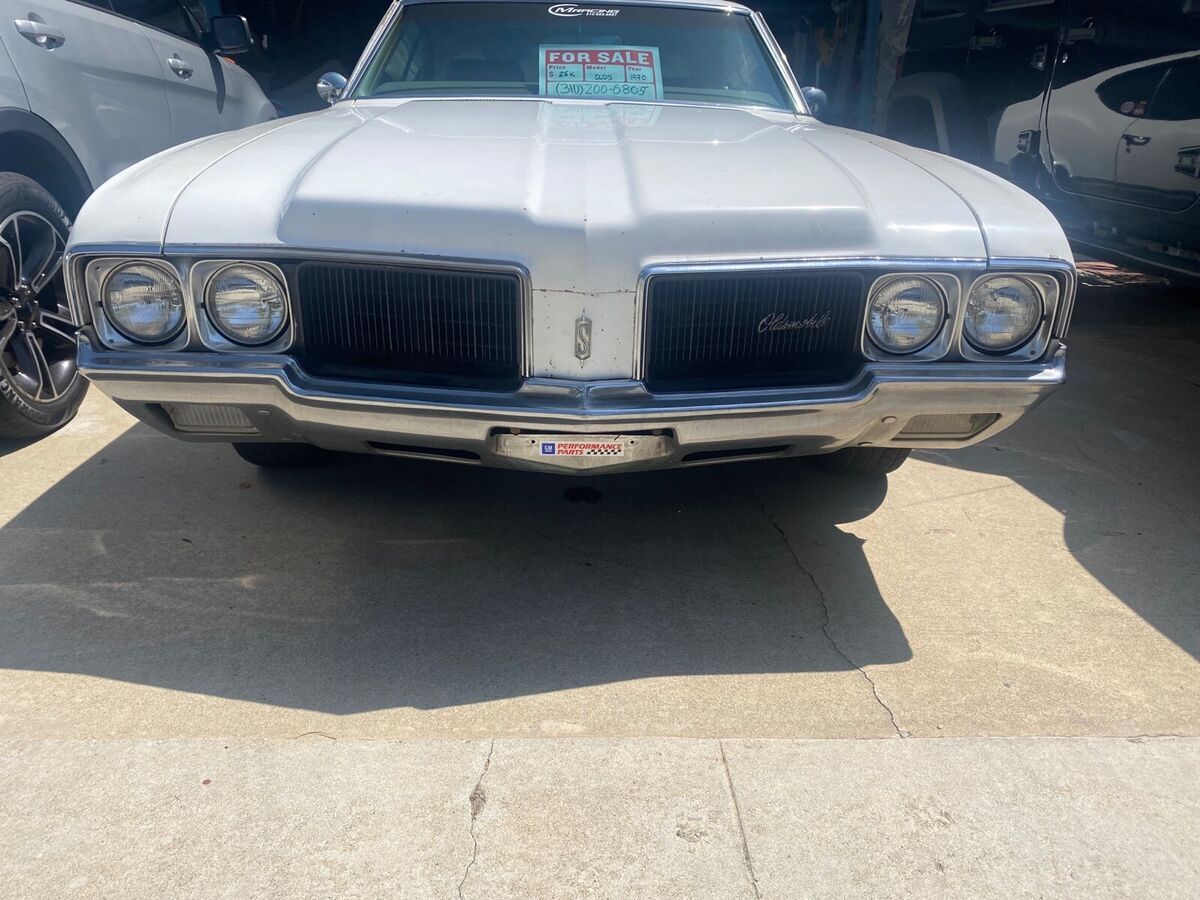 1970 Oldsmobile Cutlass