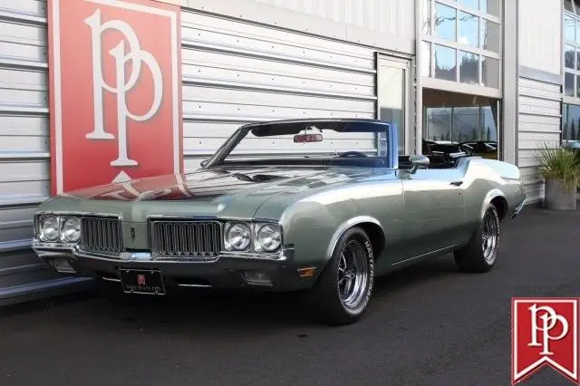 1970 Oldsmobile Cutlass Convertible