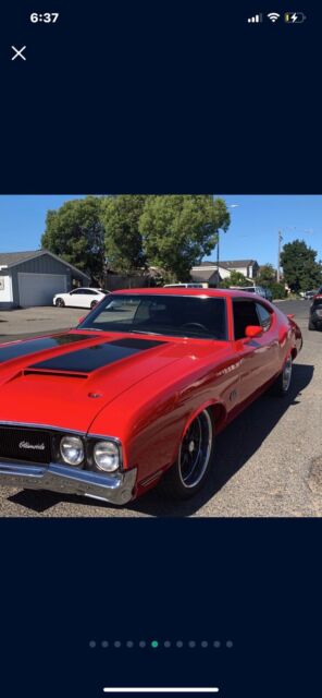 1970 Oldsmobile Cutlass Black