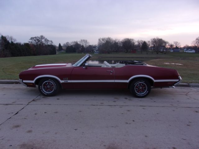 1970 Oldsmobile 442 W-30 Convertible