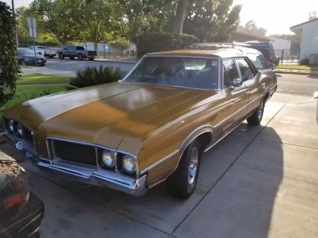 1970 Oldsmobile Vista Cruiser