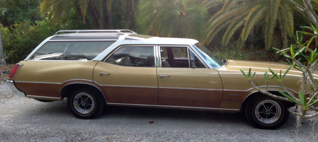 1970 Oldsmobile Custom Cruiser Vista Cruiser