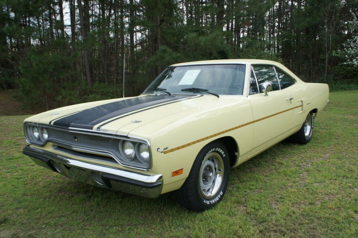 1970 Plymouth Road Runner 2dr Hardtop Coupe